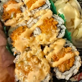 Spicy Scallop Roll
