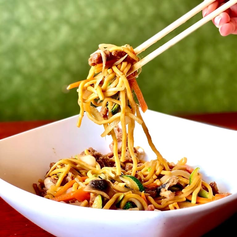 Savor Our Lo Mein